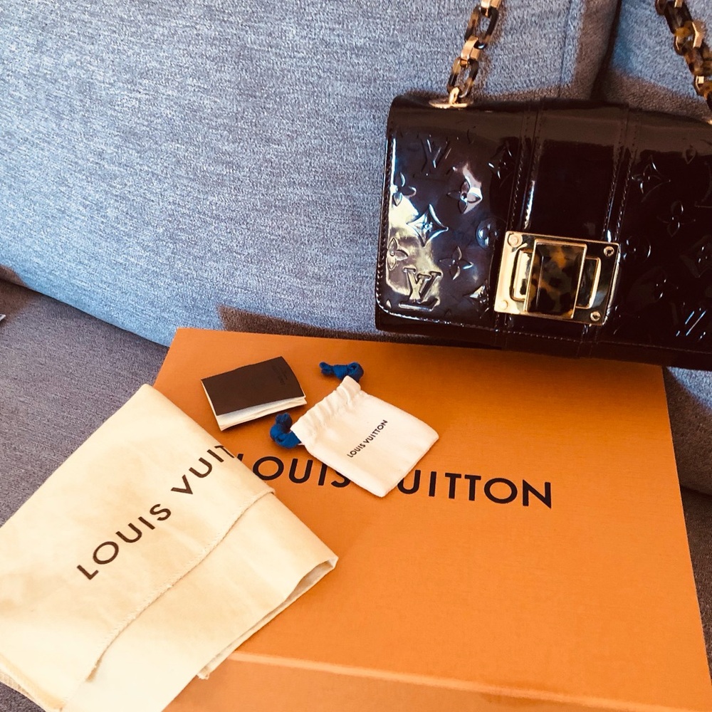 Louis Vuitton Patent Vernis Amarante Shoulder Bag